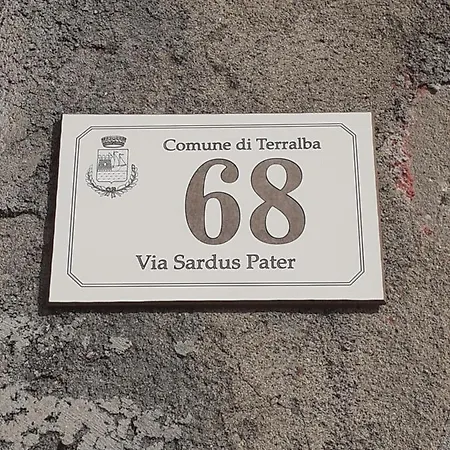 بيت للعطل In Laguna ...tra Sacro E Profano Marceddi