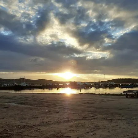 Semesterbostad In Laguna ...tra Sacro E Profano Marceddi